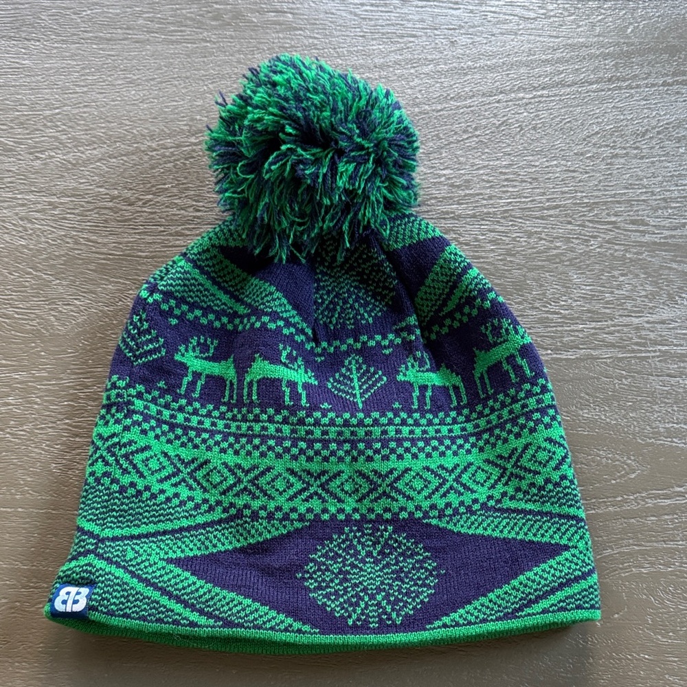 NWOT CK Bradley Pom Pom Hat